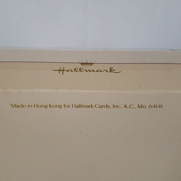 Vintage 1982 Hallmark Keepsake Ornament "Elfin Artist" - Picture 9 of 10